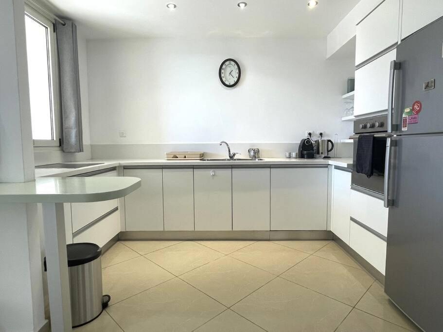 Sunny 3Br Apartment Golf Residence Ейлат Екстер'єр фото